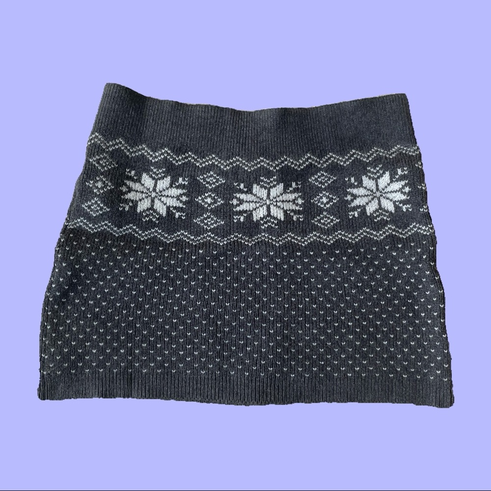 knit mini skirt